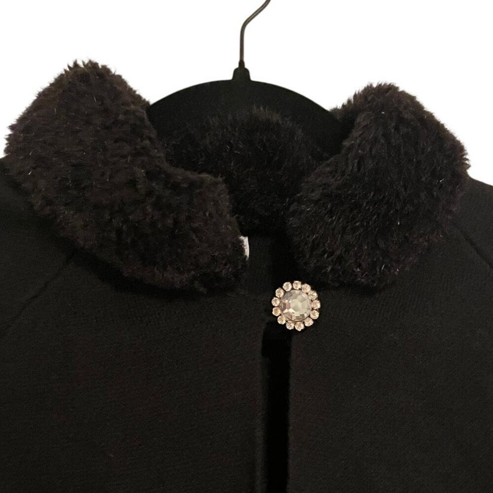 Vintage 90s Black Cape Jacket Women’s Medium Faux Fur Trim Cropped Swing Coat - Picture 5 of 6